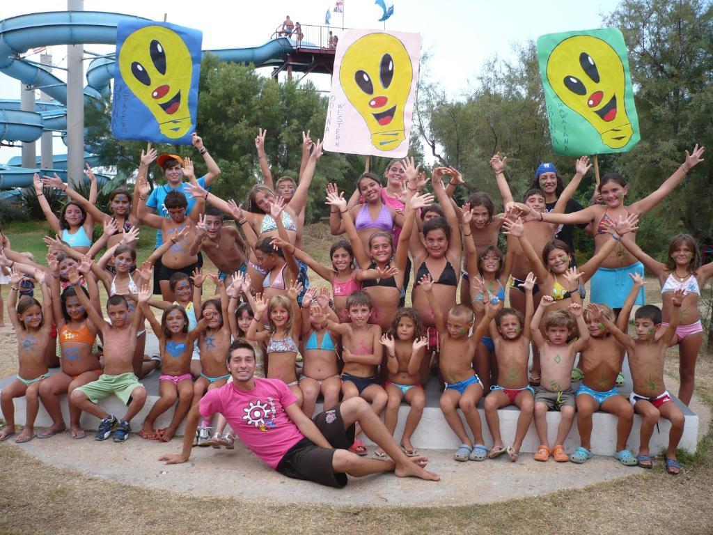 Camping Villaggio Lamaforca Торре-Санта-Сабина Экстерьер фото
