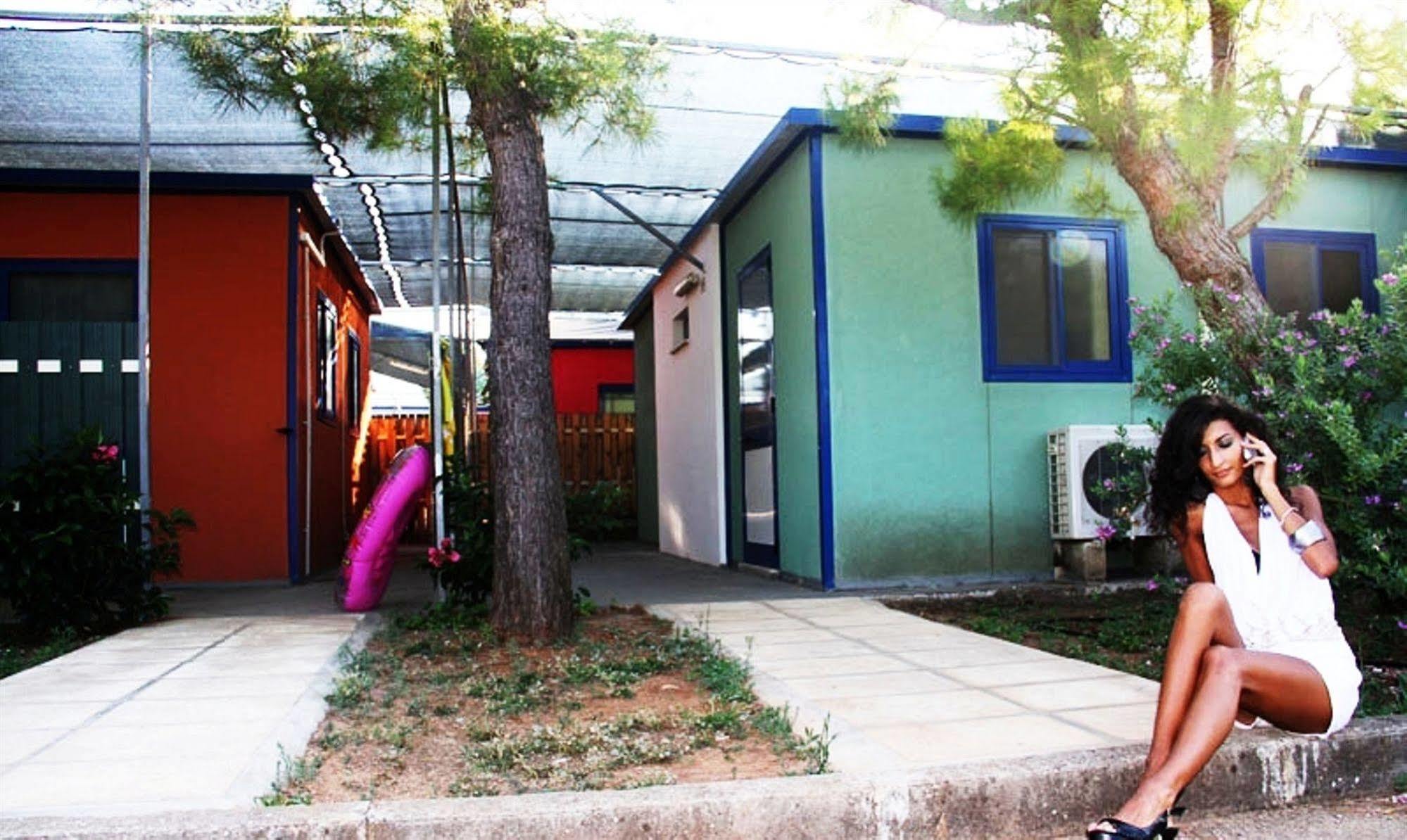 Camping Villaggio Lamaforca Торре-Санта-Сабина Экстерьер фото