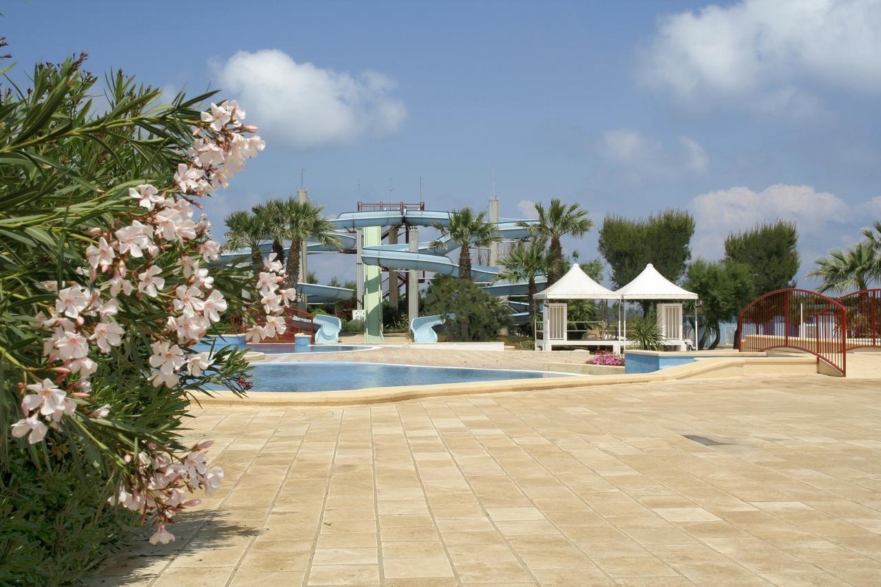 Camping Villaggio Lamaforca Торре-Санта-Сабина Экстерьер фото